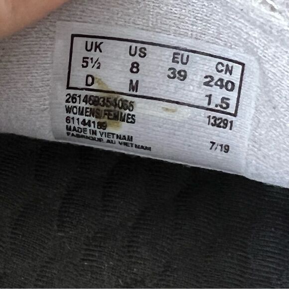 Clarks® Haley Park Grey Suede
Comfort Loafers Size 8 Women’s - Picture 16 of 16